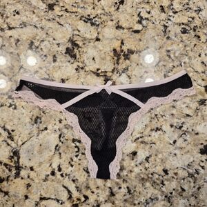 Victoria's Secret Black and Pink Lace Thong Panties NWOT
